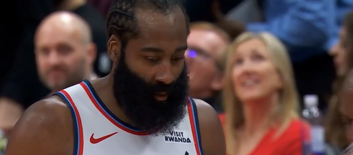 球探比分网首页-末节+加时豪取16分！单核哈登31+10加时拿下东部第4 快船14战12胜