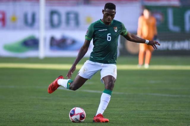 球探-【人物】非洲外援闯荡南美！从草根赛场到出战世预赛