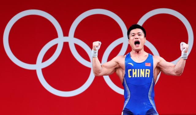 球探-四人出战打包带回4金 中国男子举重东奥答卷100分