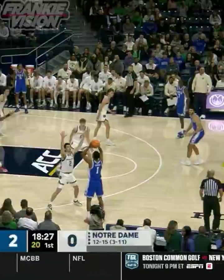 状元热门~布泽尔儿子8投&amp;14罚砍24+13+2+3 半场20分仅比对手少2分